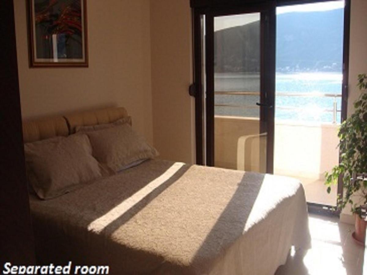 Apartments Twins Herceg Novi Zimmer foto