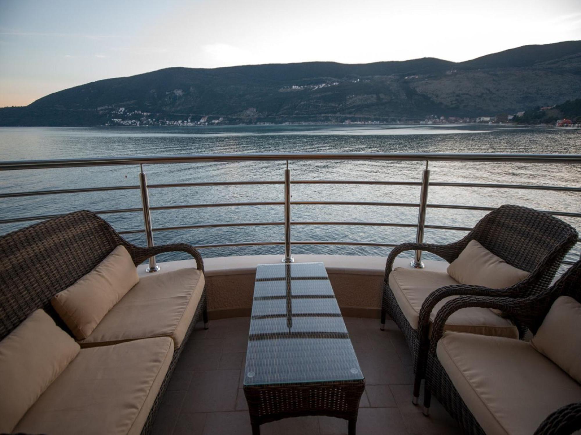 Apartments Twins Herceg Novi Zimmer foto